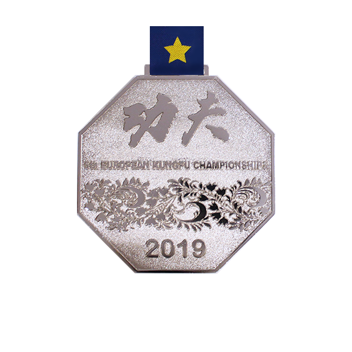 Медали на ленте V Европейский чемпионат по Кунг Фу.