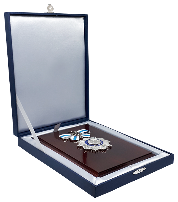 Коробка-футляр с плакеткой к медали «Родительская слава».