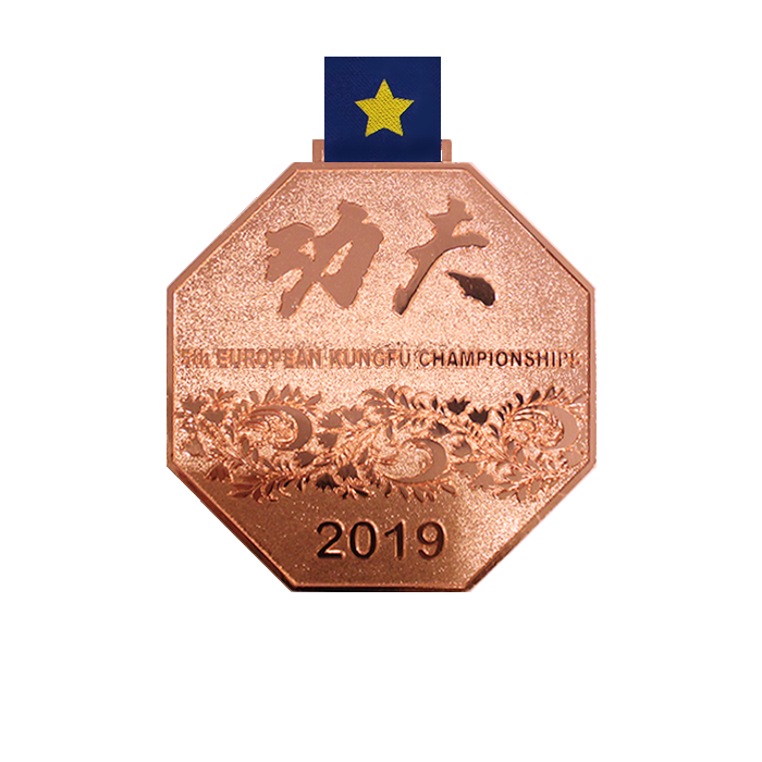 Медали на ленте V Европейский чемпионат по Кунг Фу.